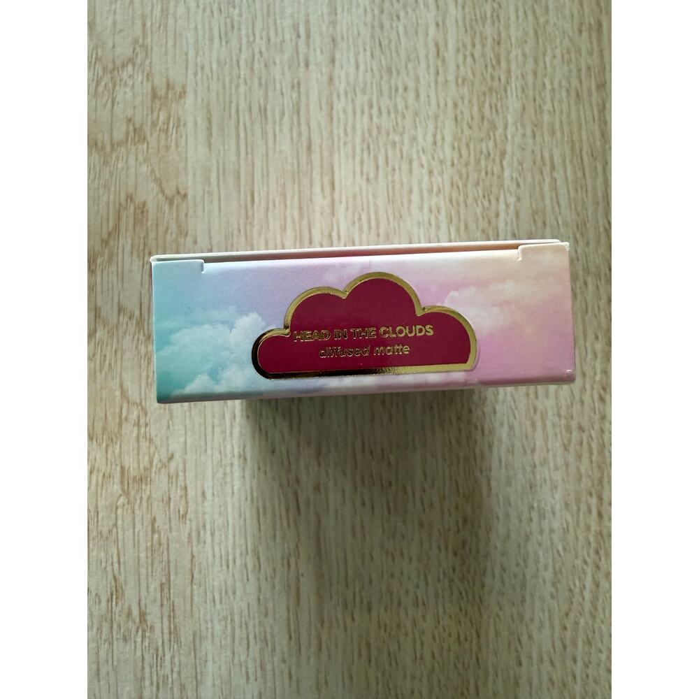 $32 New Too Faced Cloud Crush Blurring Blush - Head In The Clouds - Picture 7 of 8
